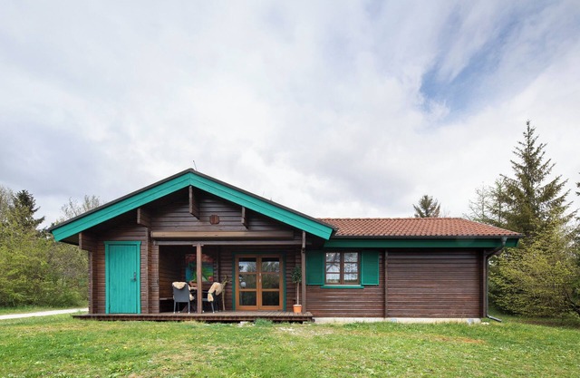 Holiday Home 'Hüssli Numero 1' with Private Terrace, Shared Garden and Wi-Fi