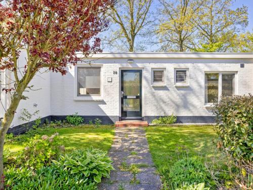 Holiday Home in Biggekerke near Seabeach, cleaning included