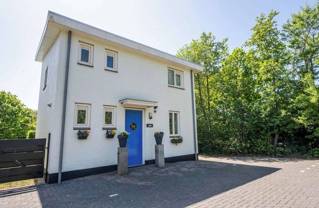 Holiday Home in De Koog near Beach