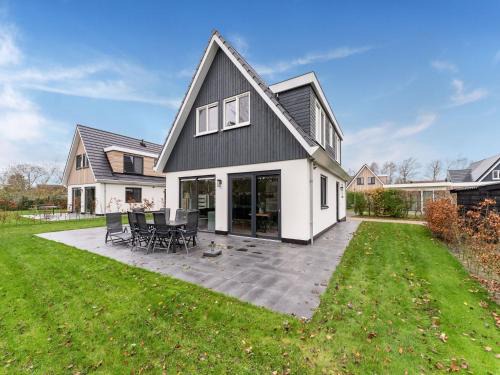 Holiday Home in De Koog with Sauna and Garden