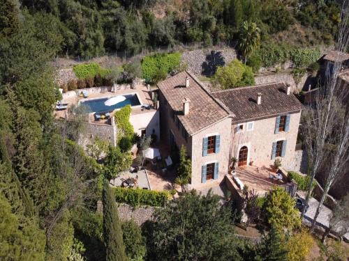 Holiday Home in Deià with Saltwater Pool