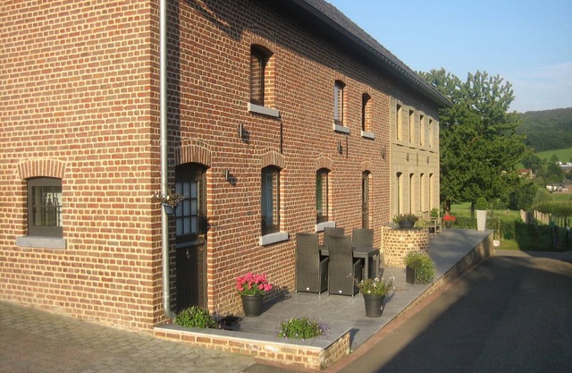 Holiday Home in Epen with Garden & BBQ
