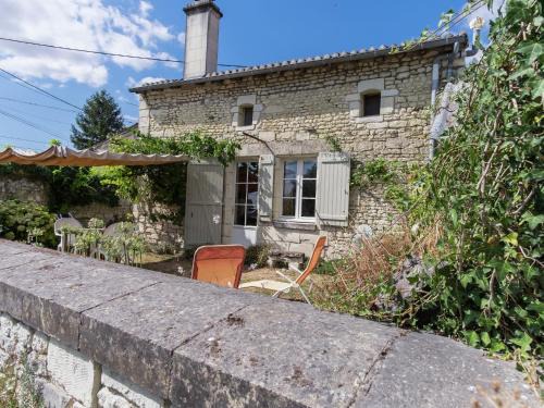 Holiday Home in Puygareau near Poitiers