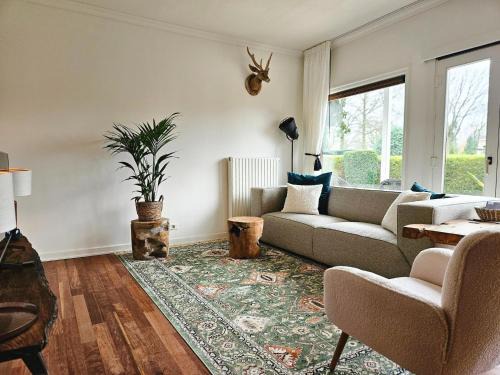 Holiday Home in Friesland with Jetty, cleaning included