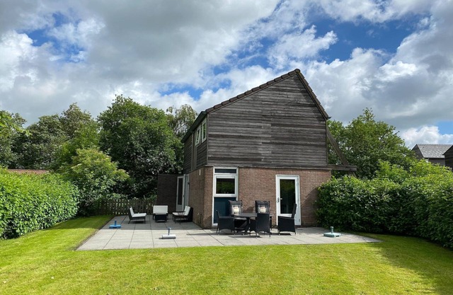 Holiday Home in Grou near Frisian Lakes