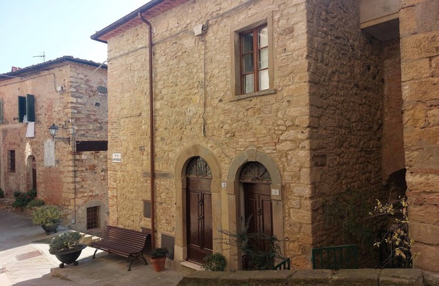 Holiday Home in Tuscany near Fortress Silliana