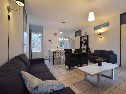 Holiday Home in Lochem near Forest Trails, cleaning included