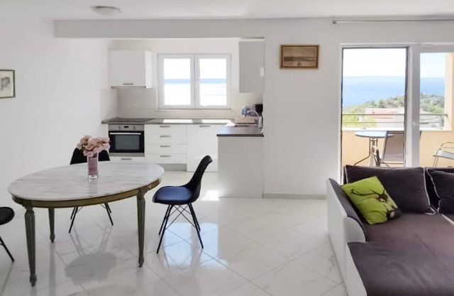 Holiday Home in Makarska near Beaches