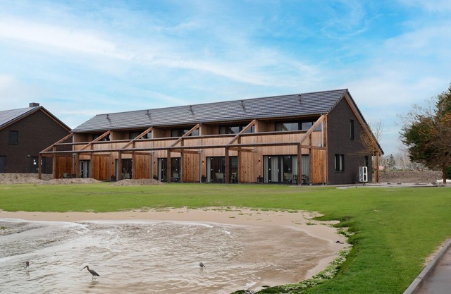 Holiday Home in Nieuwvliet-Bad near Beach