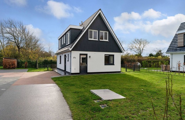 Holiday Home in De Koog near Forest