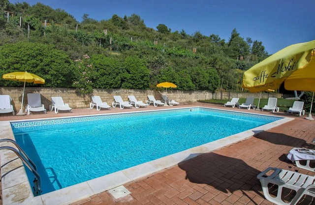Holiday Home in Paciano near Lake Trasimeno