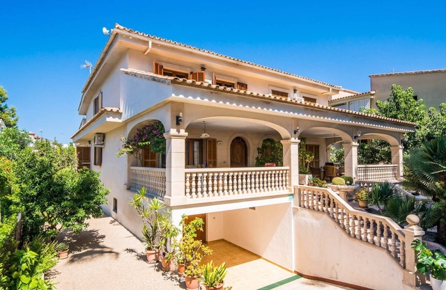 Holiday Home in Spain near Beach & Harbor