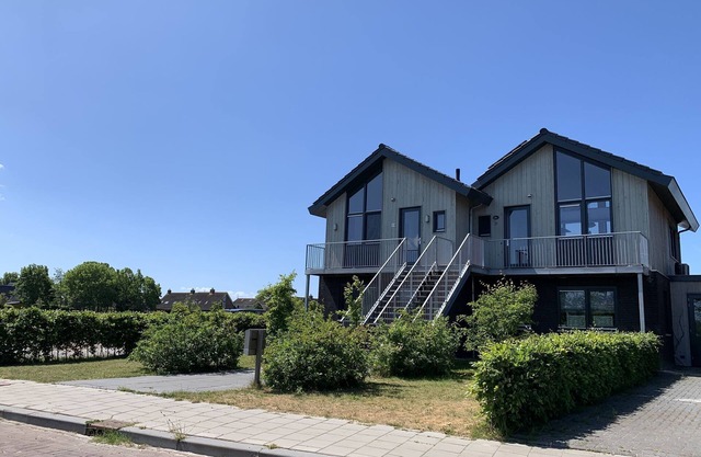Holiday Home in Stavoren with Jetty