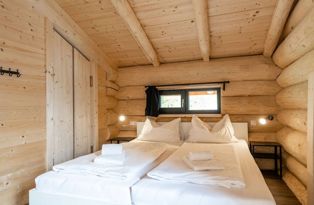 Holiday home in that with skiing nearby