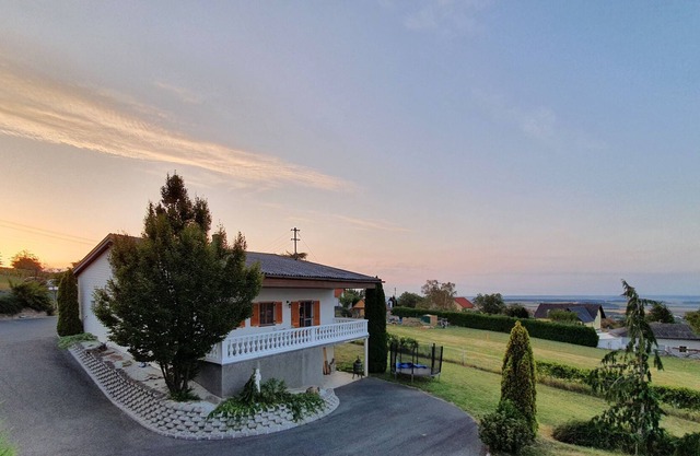 Holiday home in the vineyard with a fantastic view