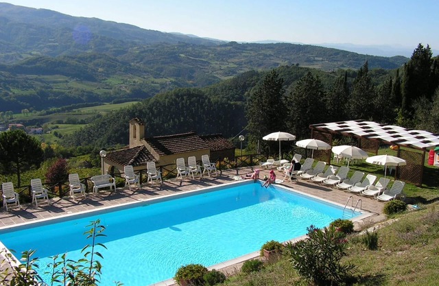 Holiday Home in Tuscany with Pool and Terrace