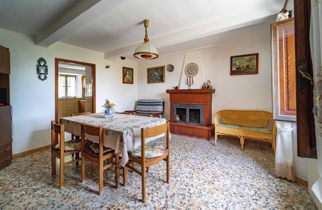 Holiday Home in Tuscany with Scenic Views