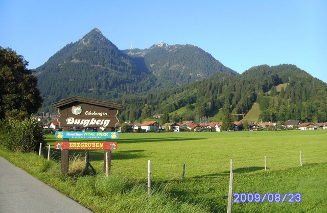 Holiday home in wonderful location with spacious terrace and nice views