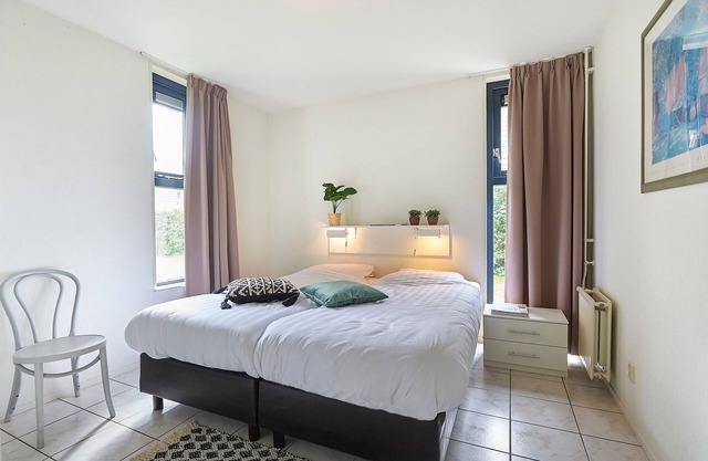 Holiday Home in Zeeland near Beaches