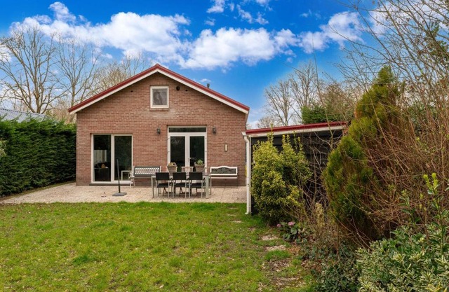 Holiday Home in Zeeland near Lake