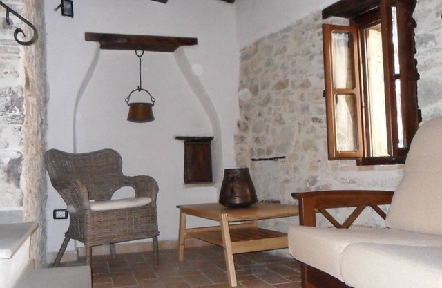 Holiday Home 'Casa Di Silvia A Bernara' with Mountain View