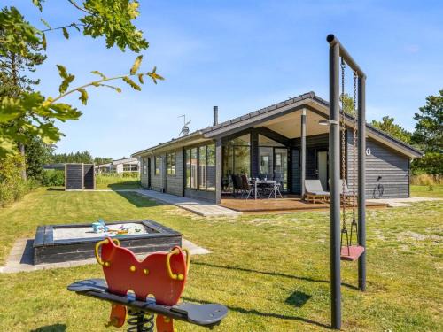 Holiday Home Jerrit - 225m from the sea by Interhome