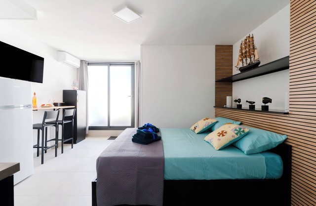Holiday Home 'Jox House 105' with Shared Pool, Wi-Fi and Air Conditioning