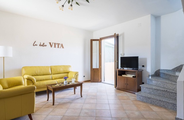 Holiday Home 'La Dolce Vita Barisardo' with Private Terrace and Balcony