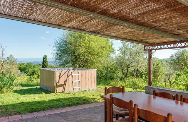 Holiday Home 'La Tana Del Porcospino' with Pool, Terrace and Air Conditioning
