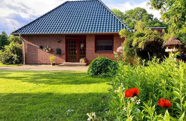 Holiday Home 'Lisa' with Private Terrace, Private Garden and Wi-Fi
