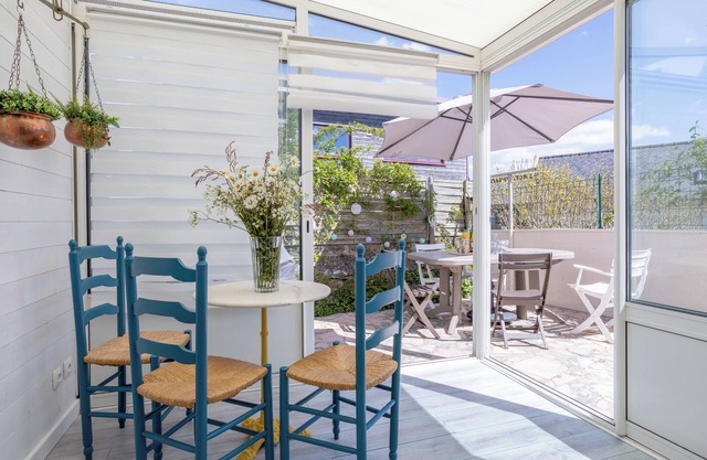 Holiday Home 'Maison De Pêcheur Rénovée' with Private Terrace, Private Garden and Wi-Fi