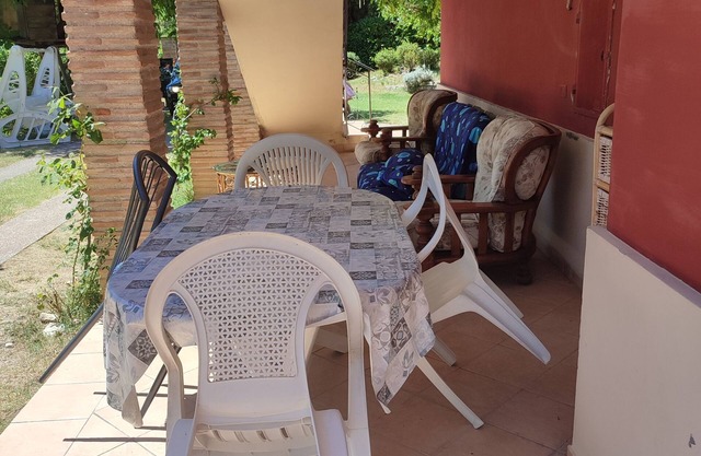 HOLIDAY HOME MARCHE swimmig pool