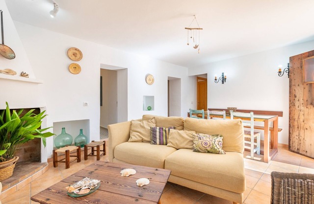 Holiday Home "Marina de Ses Covetes" with Wi-Fi, Terraces and Close to the Beach Es Trenc