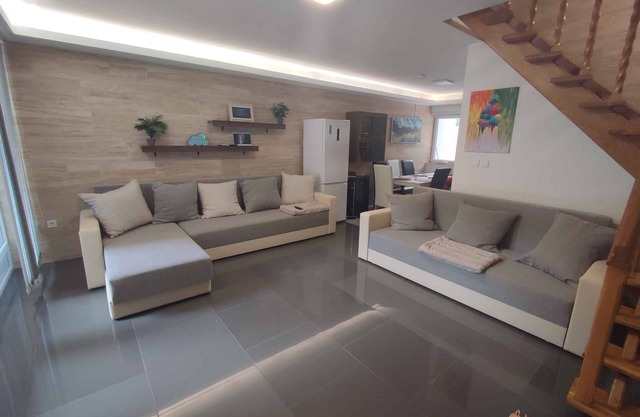 Holiday home Modern and beautifully furnished with WLAN and air conditioning