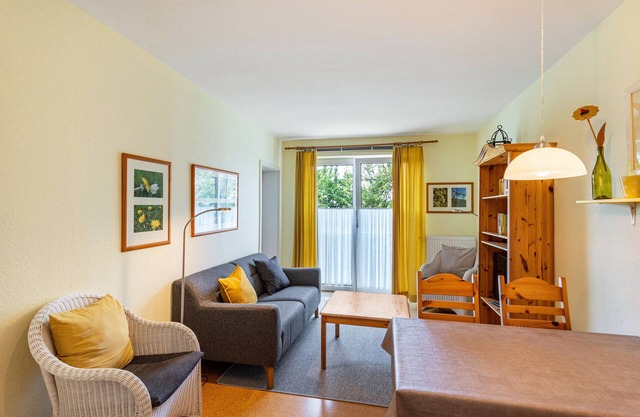 Holiday home 'Möve ABA Apartment 11' with shared garden and WLAN