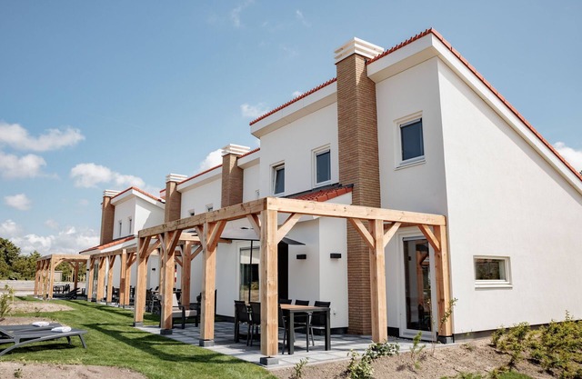 Holiday Home near Noordwijk Beach