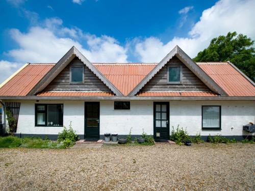 Holiday Home near Groote Keeten Beach