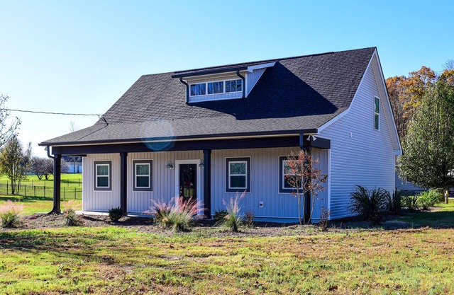 Holiday Home Near Jack Daniel Distillery and Tims ford Marina