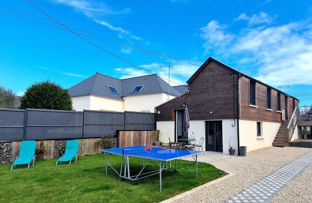 Holiday Home near Val-André Beach & Golf