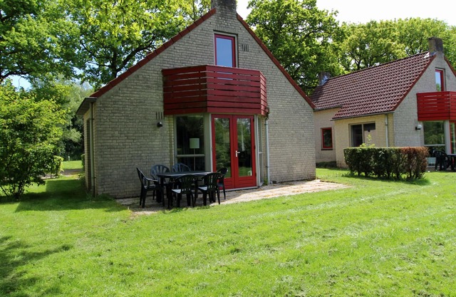 Holiday Home Nijmegen with Lake View