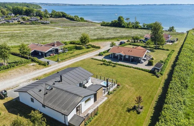 Holiday Home Niska - 200m from the sea by Interhome