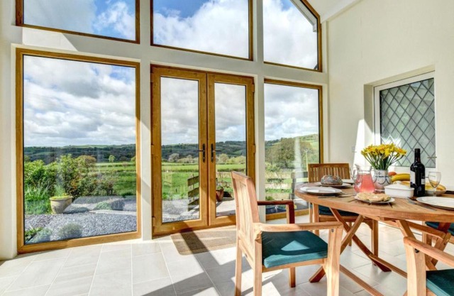 Holiday Home Nythfa by Interhome