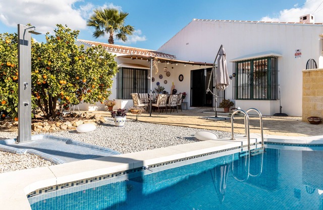 Holiday Home 'Palmera' with Mountain View, Private Pool and Wi-Fi