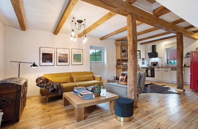 Holiday Home 'Peene Hus' with Private Terrace, Private Garden and Wi-Fi