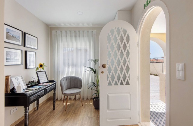Holiday Home 'Pontes Guest House' with Private Garden and Wi-Fi