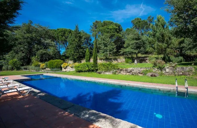 Holiday Home 'Casa De Andrães Pomar' with Shared Pool, Private Terrace and Wi-Fi