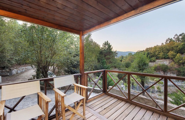Holiday Home 'Nature Stone and Villas - Casa 2' Mountain View, Shared Garden and Air Conditioning
