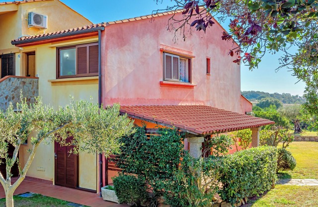 Holiday Home 'Residenza La Perla' with Air Conditioning