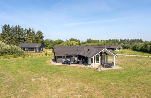 Holiday Home Richard - 4km from the sea by Interhome
