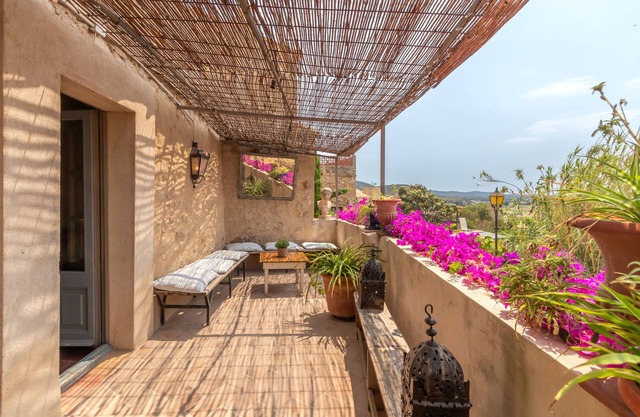 Holiday Home 'Rural House XVIII Century' with Shared Terrace, Wi-Fi and Air Conditioning